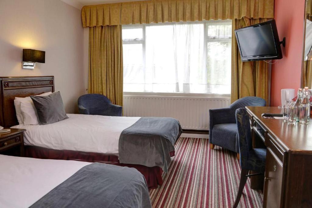 The Rose & Crown Hotel Tonbridge Kültér fotó